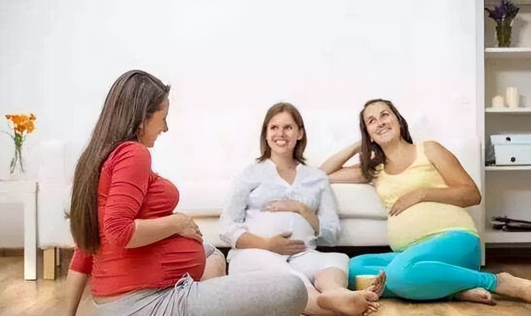 孕妈抚摸肚子好不好,孕期怎样正确抚摸胎教