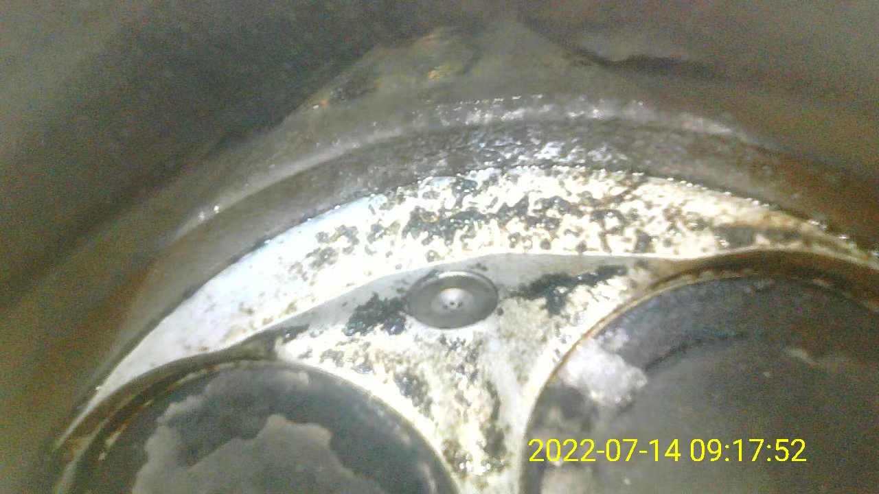 帕萨特1.8t发动机废气阀修理,帕萨特1.8t进气管回火