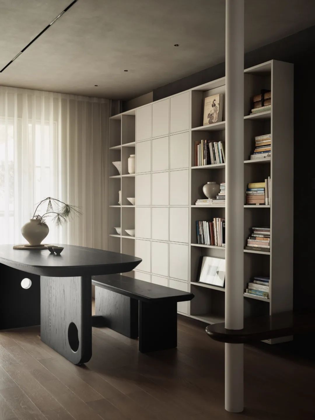 4个设计师设计办公台布局,设计师最佳农村房屋设计