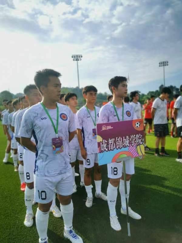 成都锦城学院足球队,成都蓉城联赛四连胜