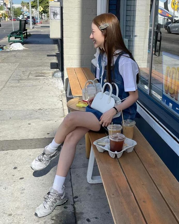 今年夏天这双鞋火了怎么搭都好看,秋冬鞋子别瞎买这三款百搭又时尚