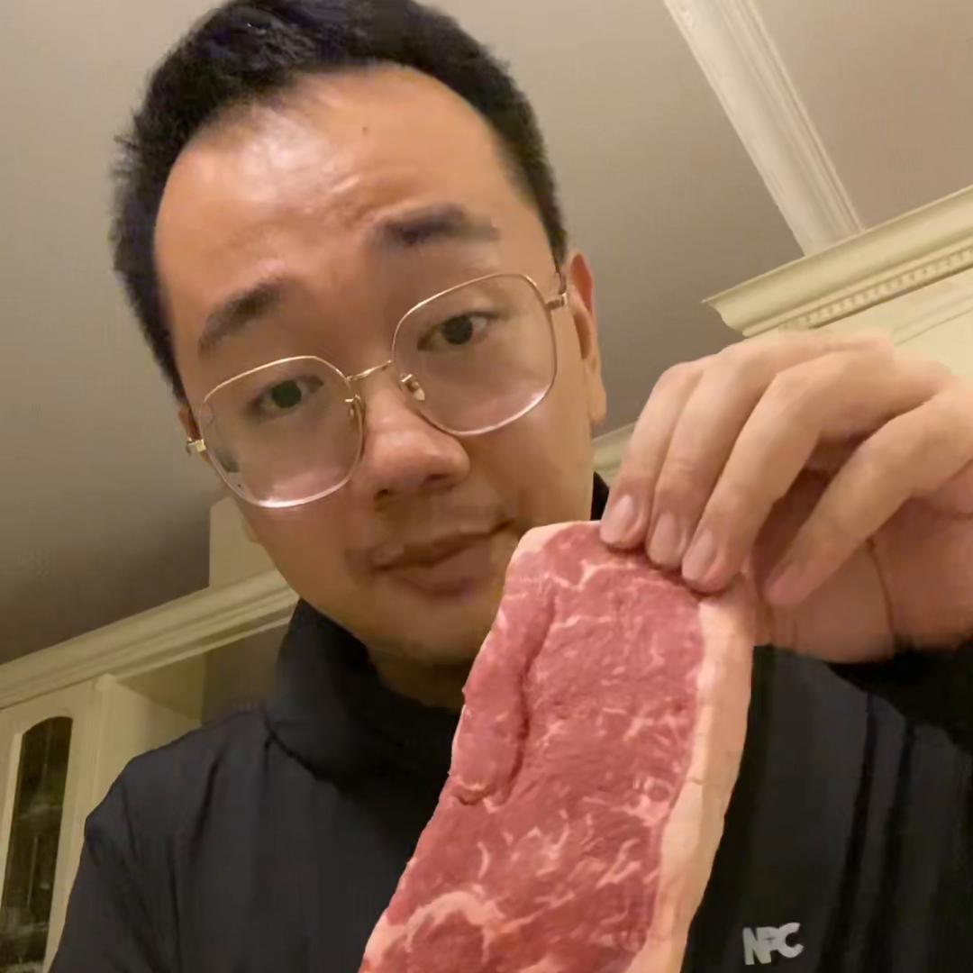 原切西冷牛排怎样做才好吃,西冷厚切牛排的煎制方法