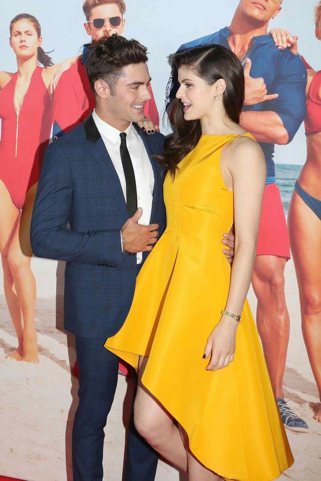 年纪轻轻就结婚的好莱坞女明星,好莱坞女星婚姻状况