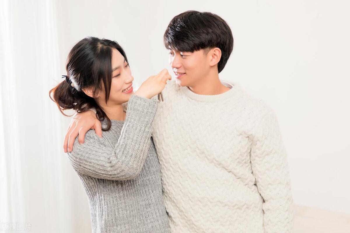 男人送你这三样东西才是真的爱你,男人给你三件东西说明他很爱你