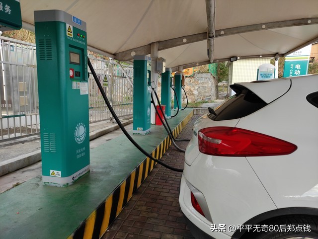 新电车为什么不建议上高速,为什么纯电车跑高速不行