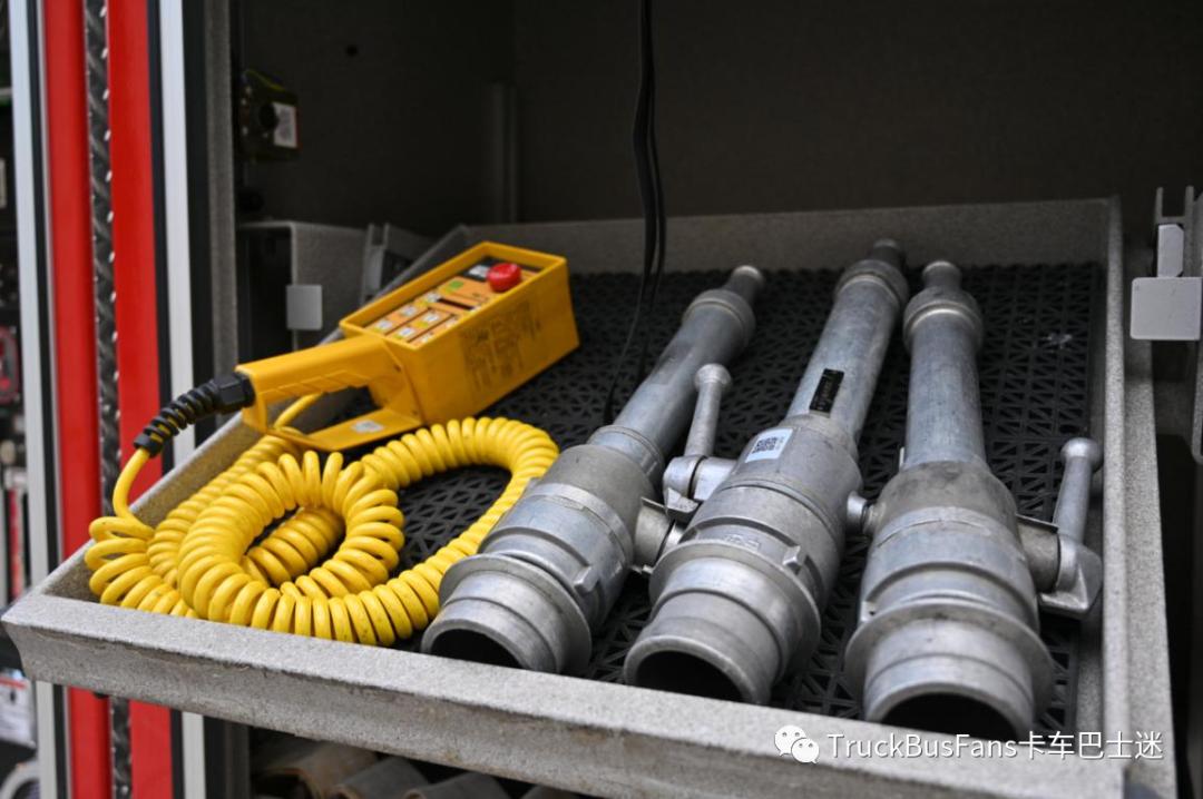 这就是美国“高级”消防车？详解豪士科FRGP4城市高供主战消防车