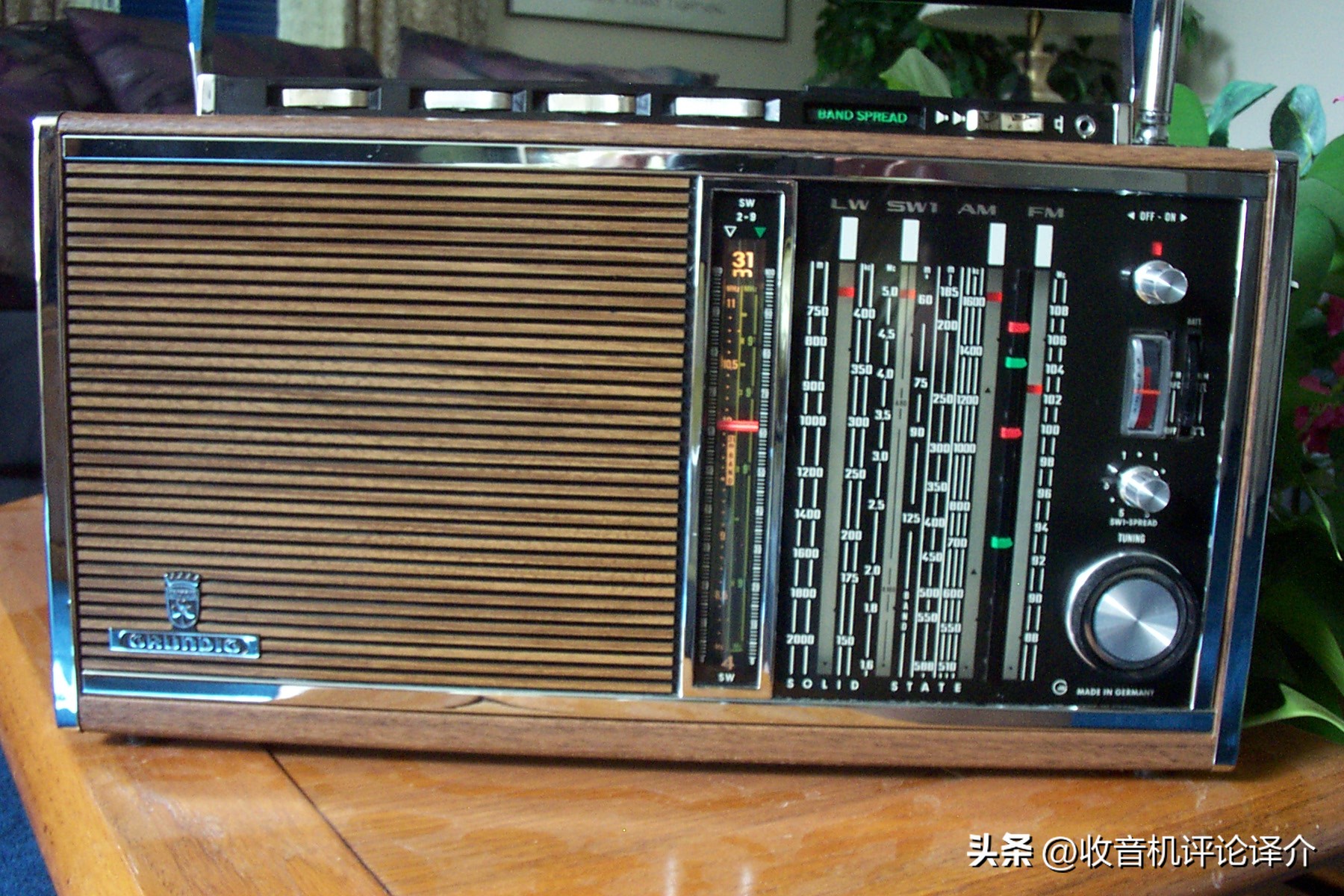 我的收音机最新版,我的收音机是白色的英文