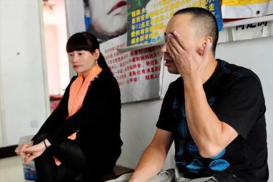 陕西女孩程颖：6岁被拐隐忍9年，找到父母后，将人贩子送入监狱