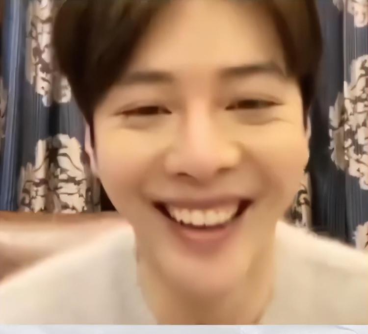 美颜暴击刘亦菲,刘亦菲颜值暴击图片