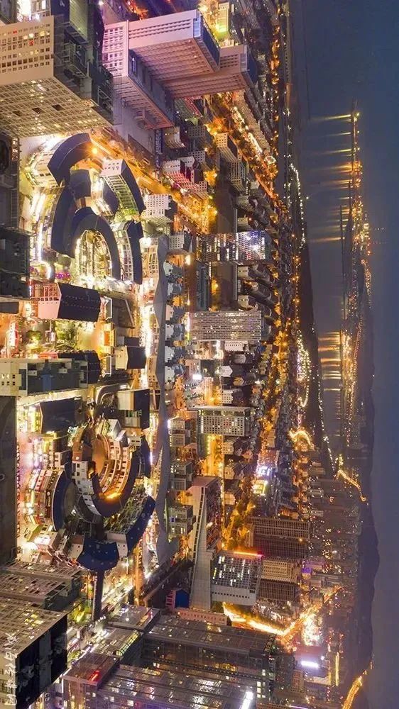 杩欐潯璺彲浠ヤ竴鐩磋蛋涓嬪幓,浠庢鍙互鍝佸皾浜洪棿鐑熺伀