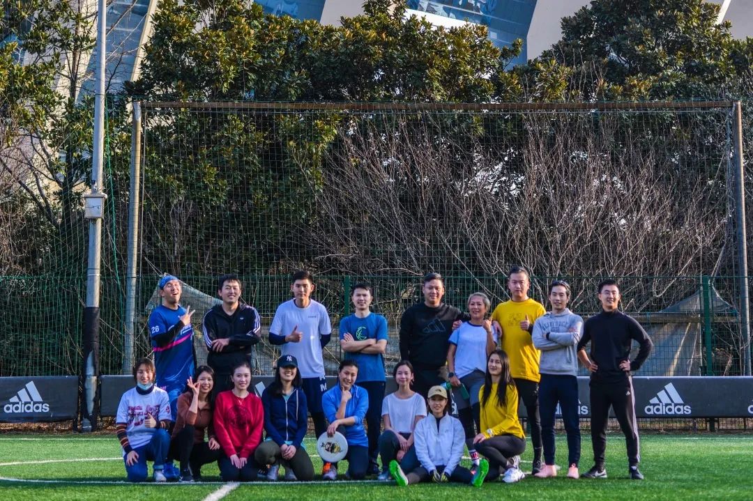 飞盘的“炙热”，热过申城的艳阳