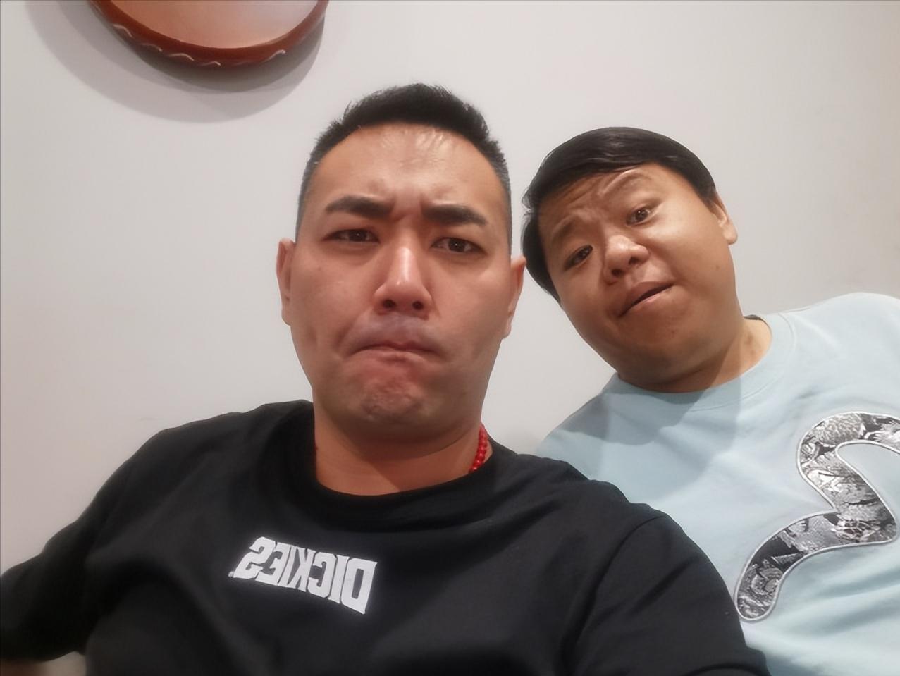 太痛心！38岁男星陈辰离世，留下妻子和两个女儿，脸色惨白引质疑