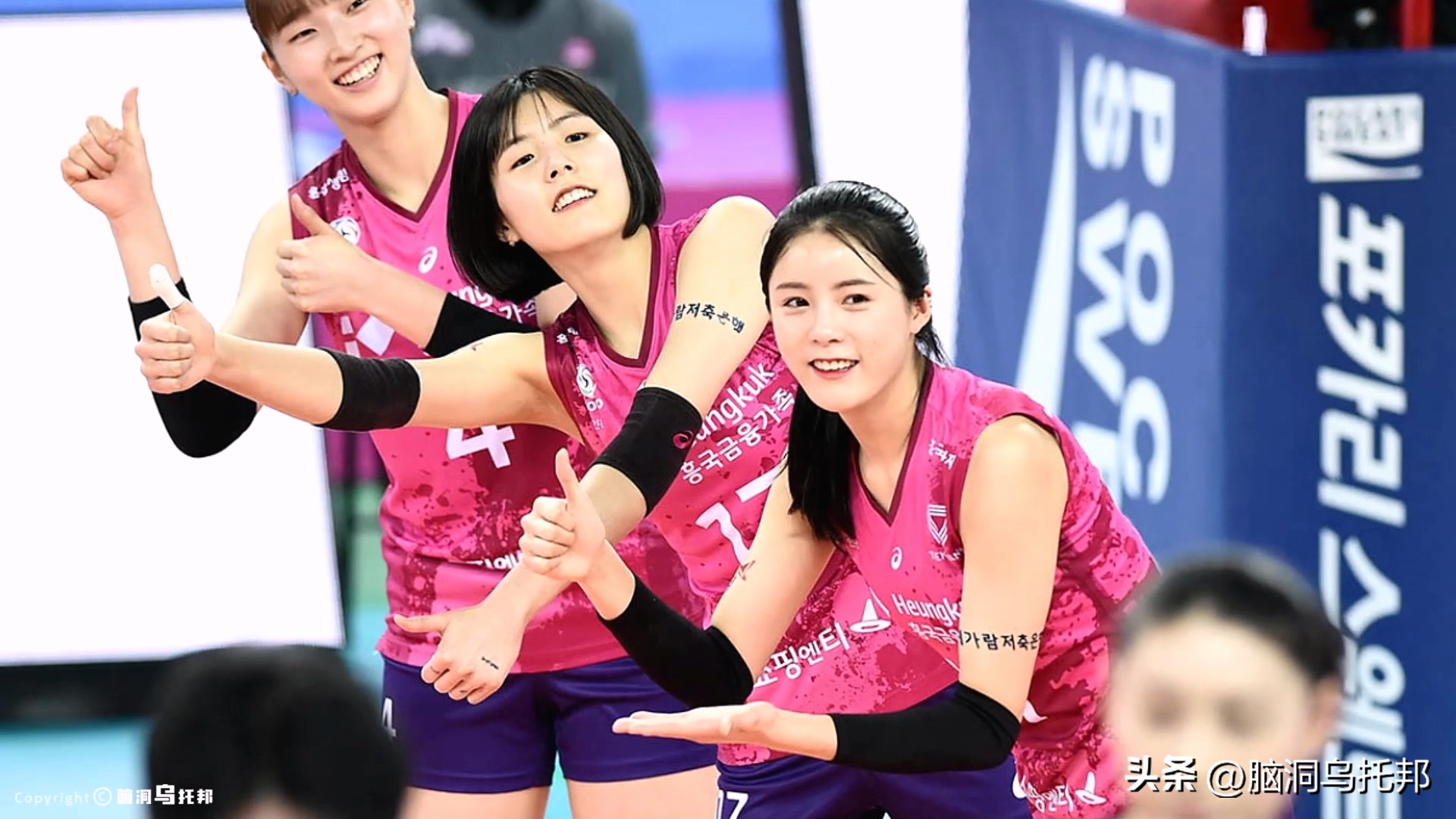 韩国排球明星李多英视频,韩国排球李多英绿色礼服