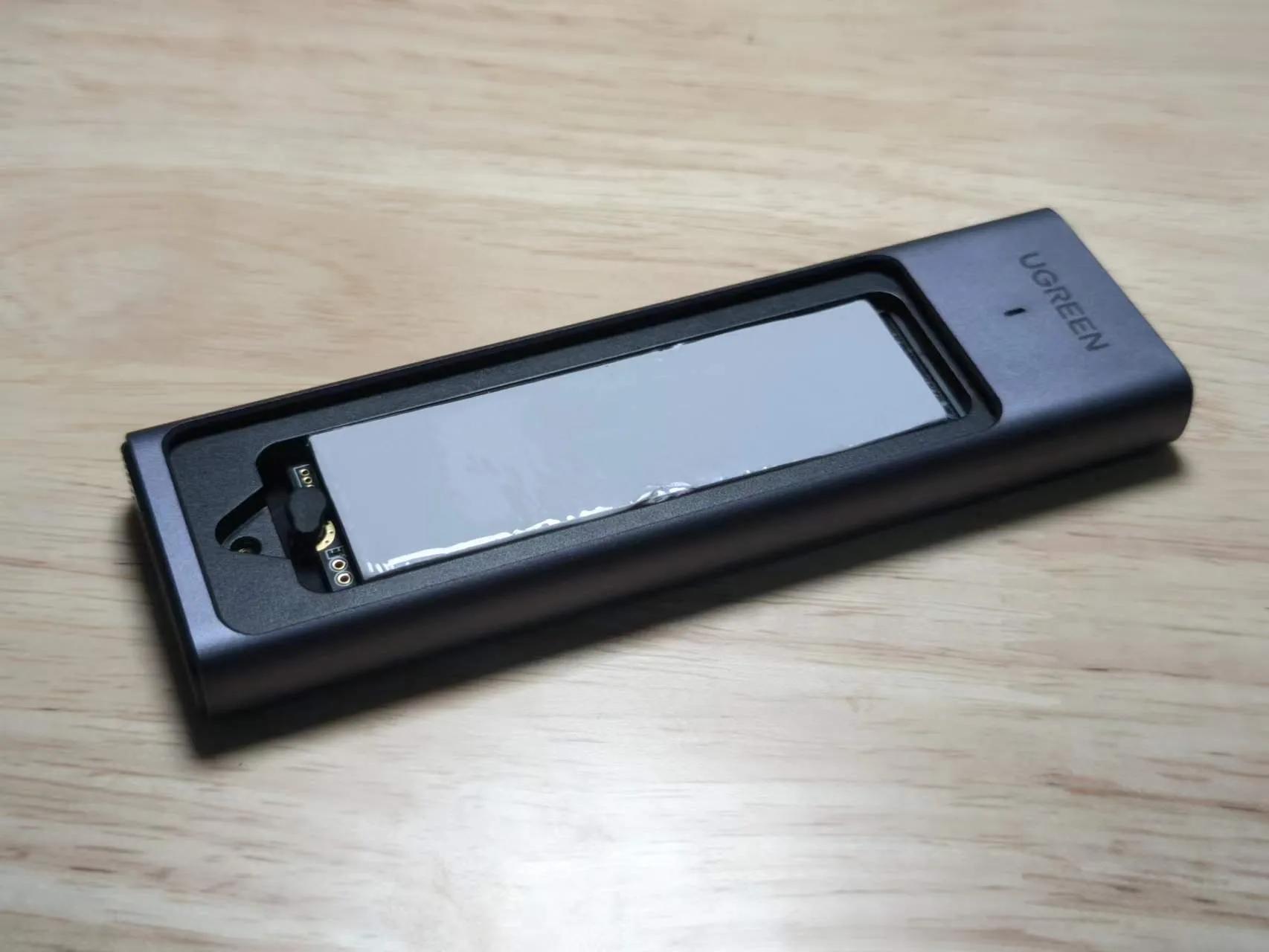 绿联nvme固态硬盘盒测评,绿联sata2.5硬盘盒怎么选