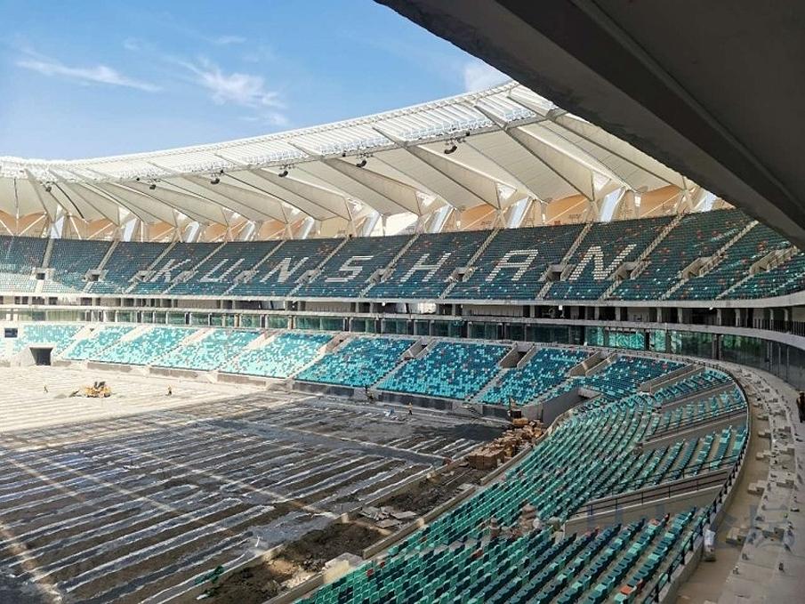 昆山专业足球场建设最新视频,苏州昆山专业足球场