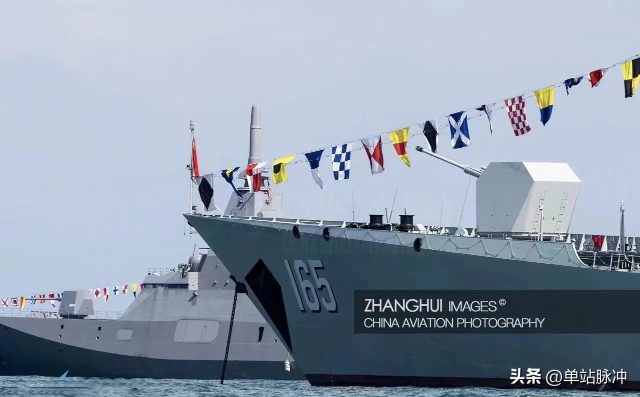 052d和日本护卫舰,052d驱逐舰高清细节图观赏