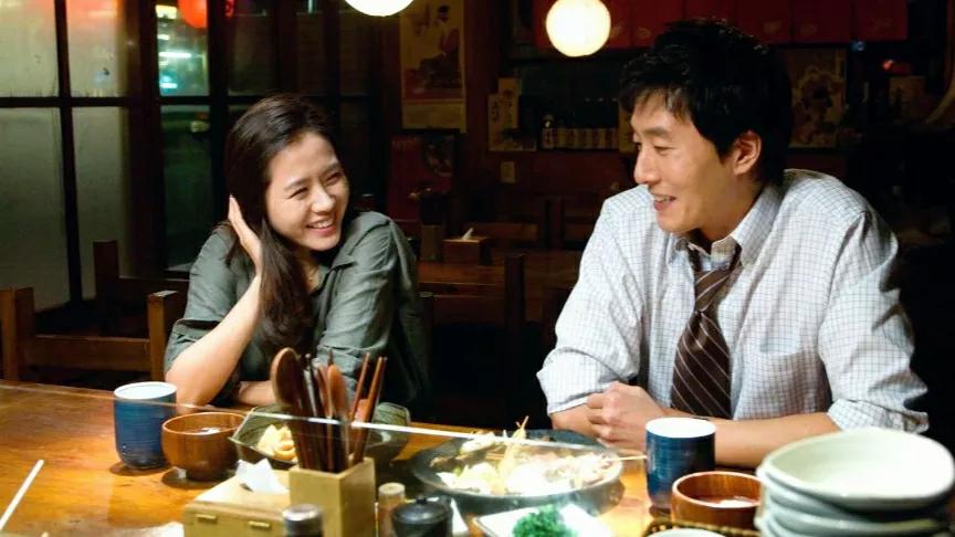 用什么借口加女生微信最好，加人通过率高的6大理由是什么