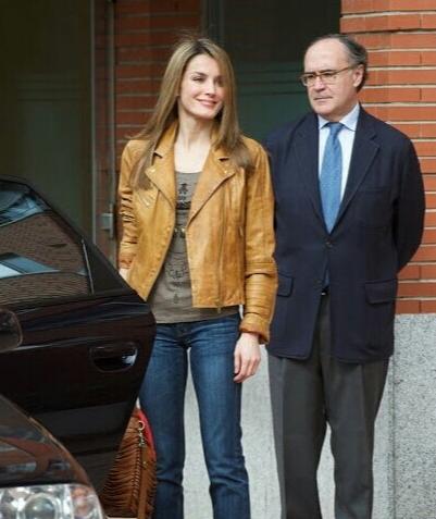 西班牙王后莱蒂齐亚和国王,西班牙王后莱蒂齐亚二婚