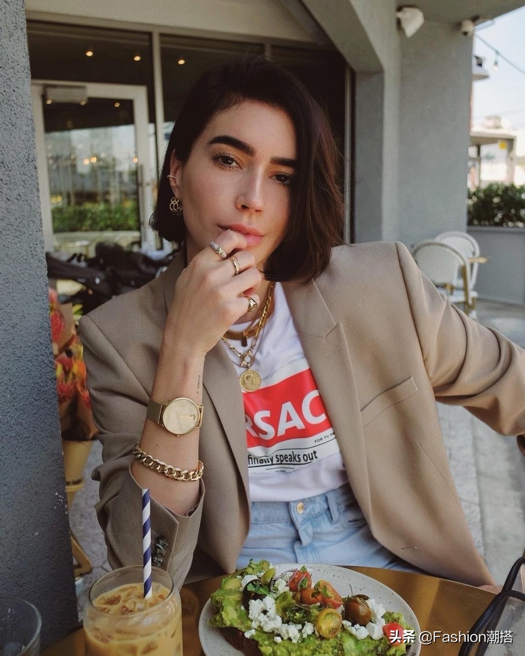 公认最好看的小众配饰搭配,5件饰品让你的搭配走向时尚