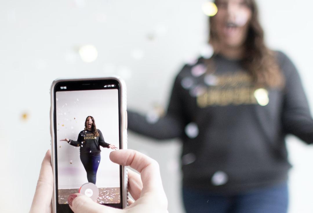 去tiktok发视频真的能赚钱吗,在tiktok一年赚1000万