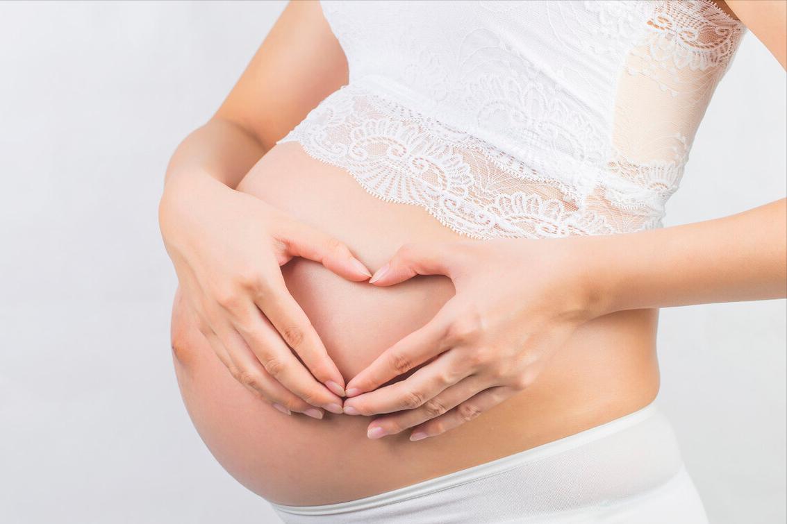 为什么有些女生一碰爱情就心乱,有的女人一碰就笑这是什么原因