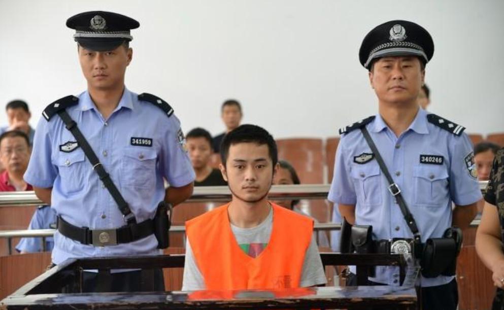 一对夫妻赚300万被抓,夫妻贩毒赚二千万