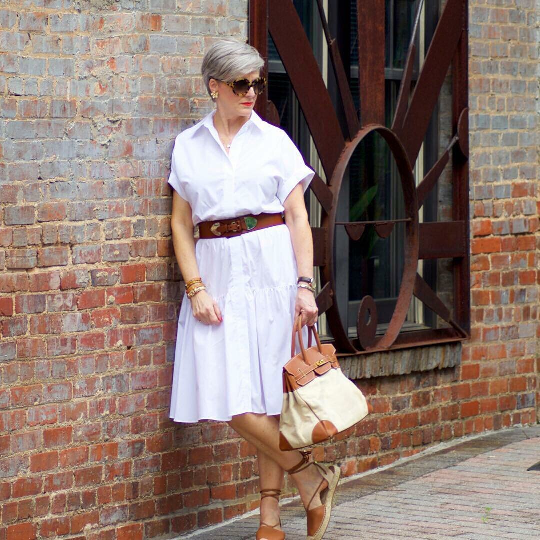 中老年姐妹的夏季高端大气衣橱,2022年流行的衣橱