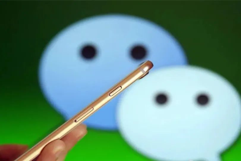 微信好友显示扫码添加,微信右上角加号怎么添加功能