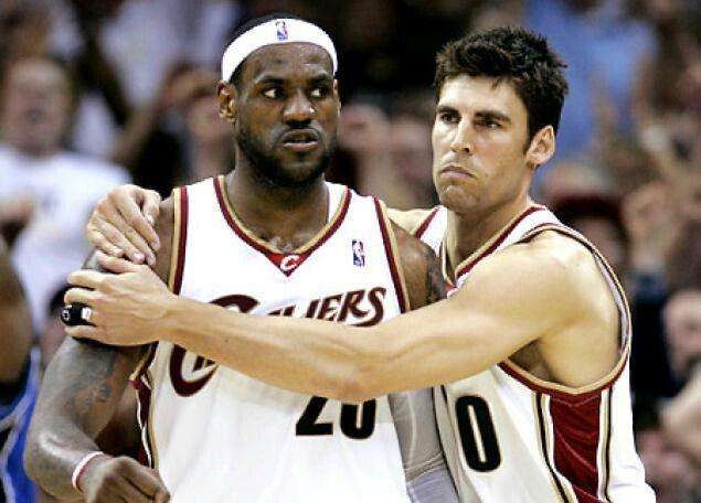 回顾詹姆斯十大高光时刻,盘点詹姆斯职业生涯三大意难平