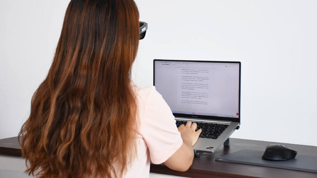 雷鸟air智能眼镜怎么调屏幕大小,雷鸟air智能眼镜与苹果13