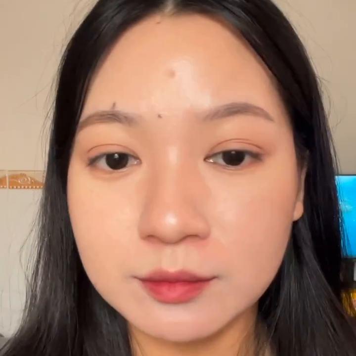 姐妹们、c05很！显白、很好看、最推荐的一支#显白唇釉推荐