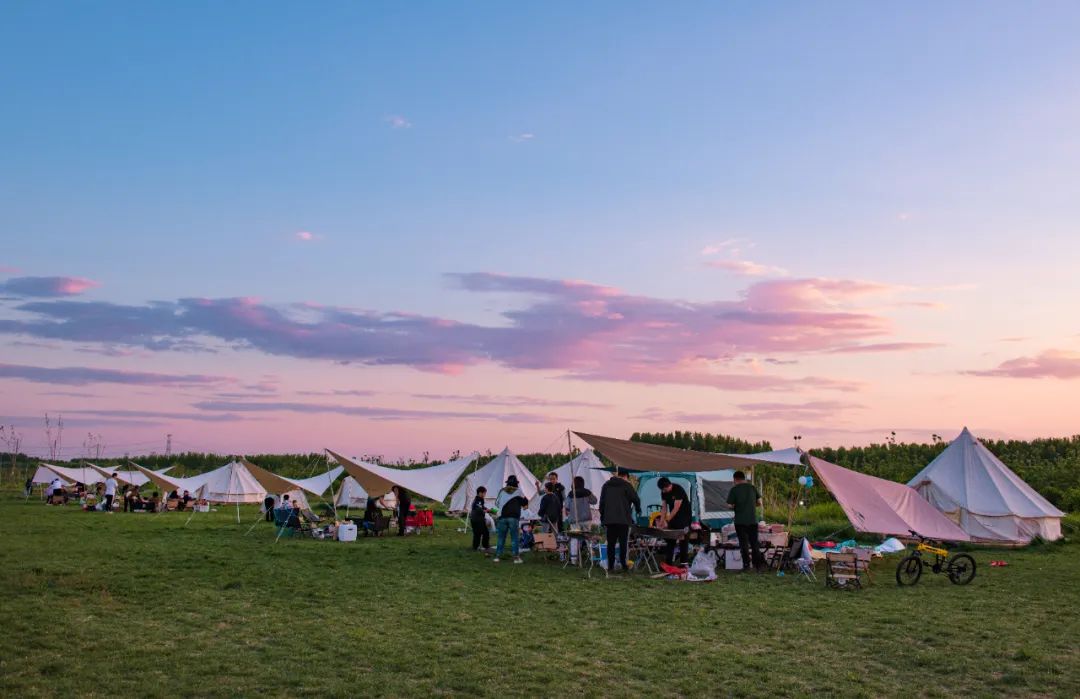 56.78万人次！1.66亿元！一个字：赚！两个字：火爆！三个字：还想来！