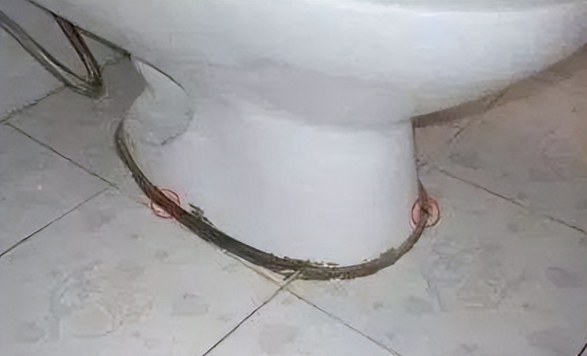 清洗玻璃胶发霉,玻璃胶发霉清洗妙招