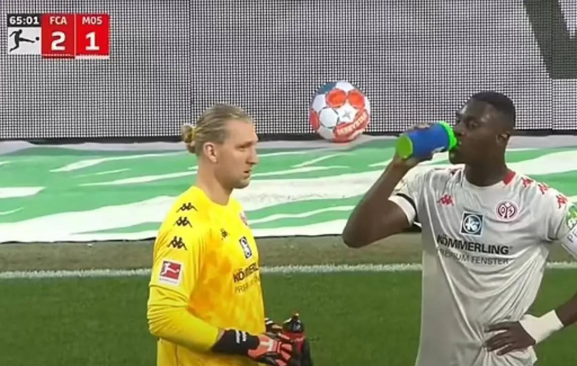 足球界的那些神仙球,足球运动员斋月