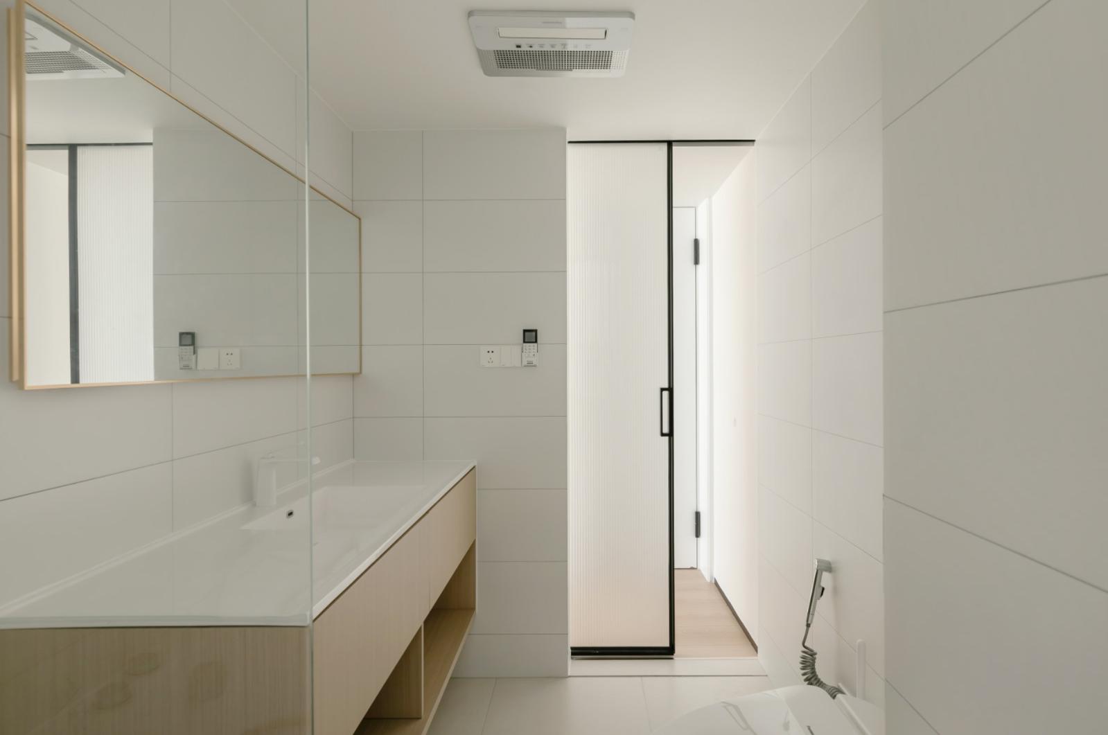 上海一屋主，坚持将洗衣机放在卫生间，尝试过，才知道有多实用