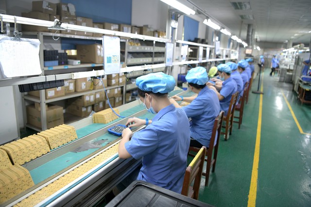 大学生如何应对就业难工业荒,大学生就业落差巨大的解决办法