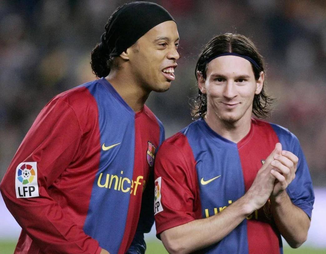 一代足坛传奇梅西就此落幕,球王梅西拿过几次欧洲杯冠军