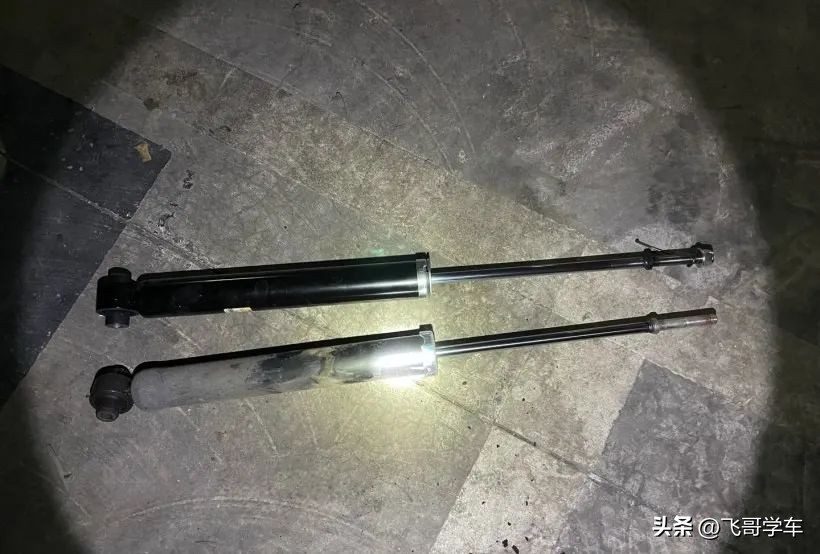 卡罗拉改装减震器经验,卡罗拉双擎更换kyb减震器