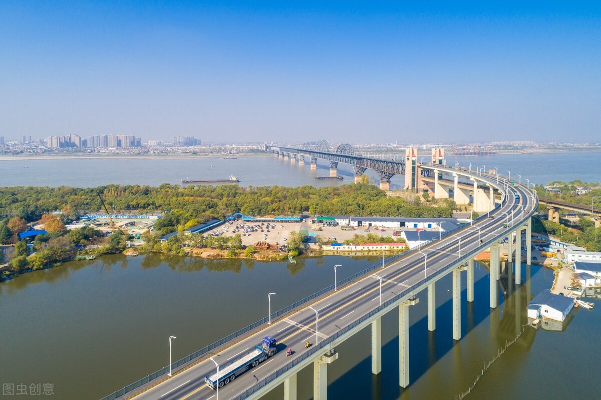 2022年江苏新兴产业重大项目,重大项目300项投资规模1100亿元