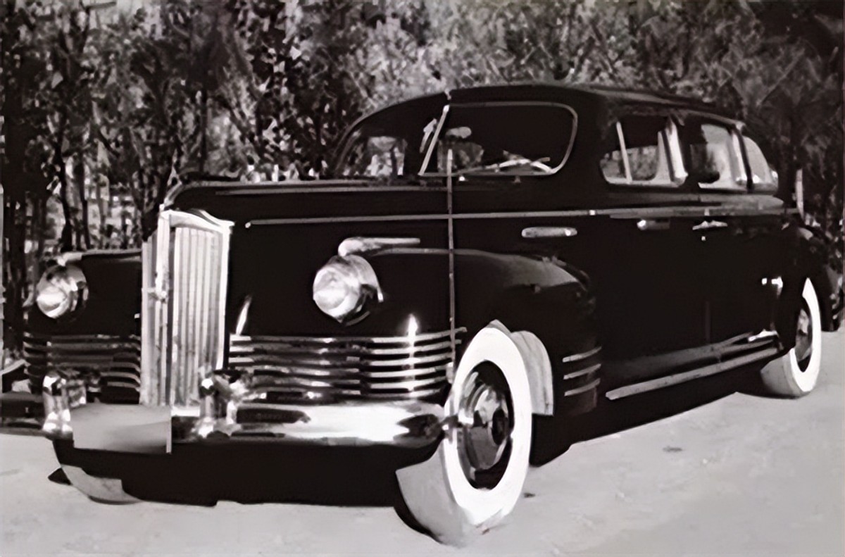 斯大林送主席的座驾：重达7.7吨的庞然大物