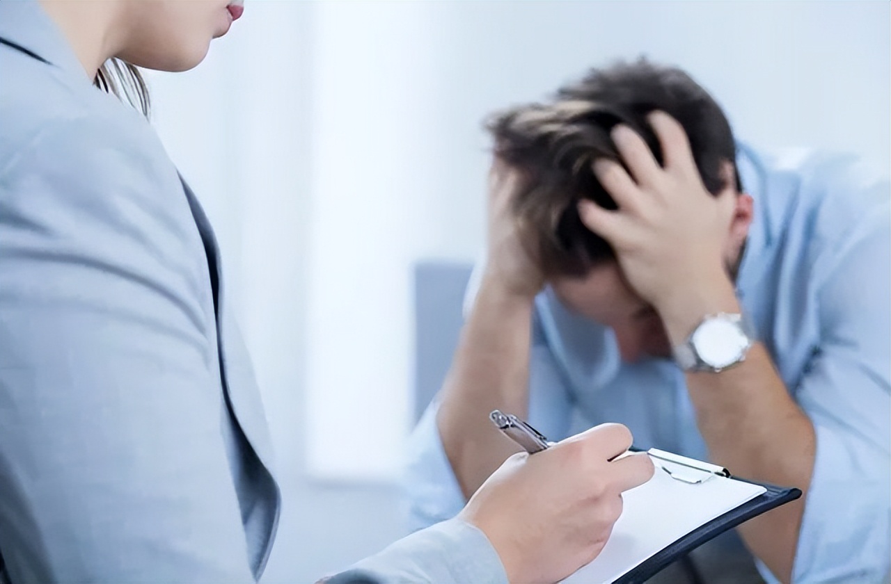 躁郁症严重还是抑郁症严重,躁郁症和抑郁症哪个更严重