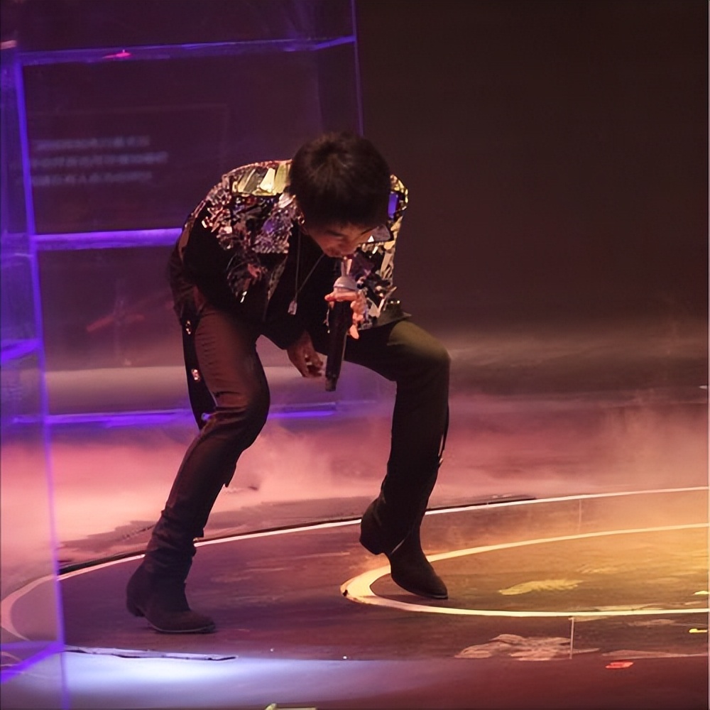 曾经被人瞧不起的刘德华,刘德华成名前被人看不起