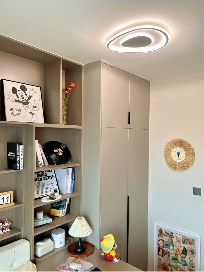 江苏夫妻“教科书式”的装修火了，全屋布置得干净又实用，超羡慕