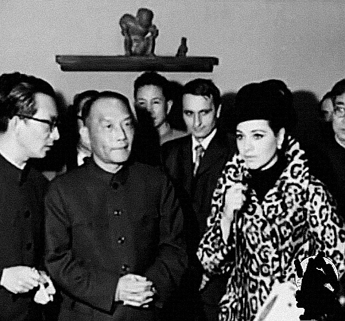 尼克松访华，中国租通讯卫星要花100万，周总理出高招令美国叹服