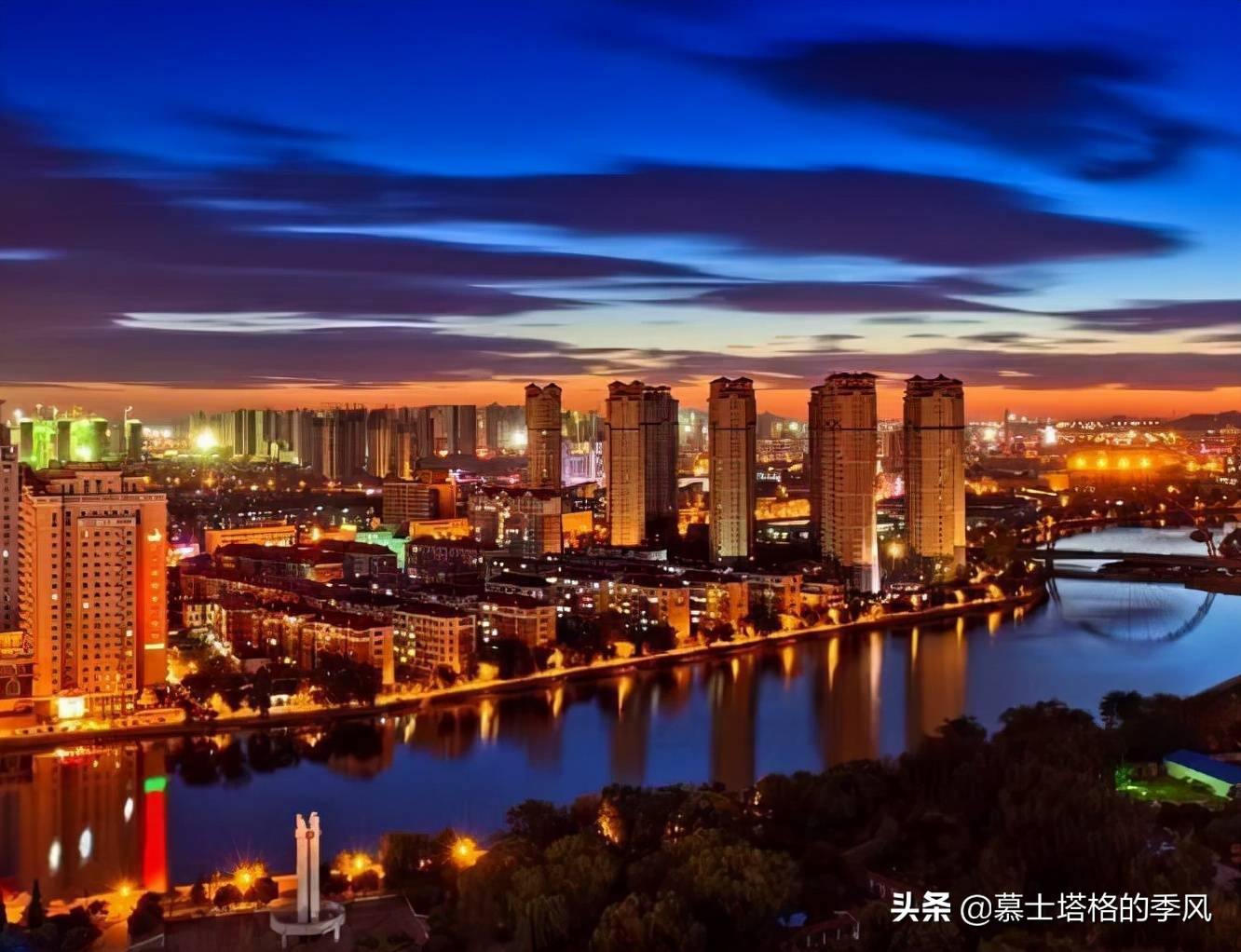 中国有座低调、没有“海味”的海滨城市,一个被低估的养老天堂