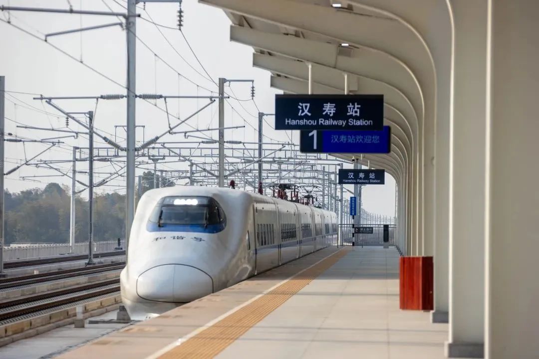 首次开通始发高铁,最新高铁开通列车表