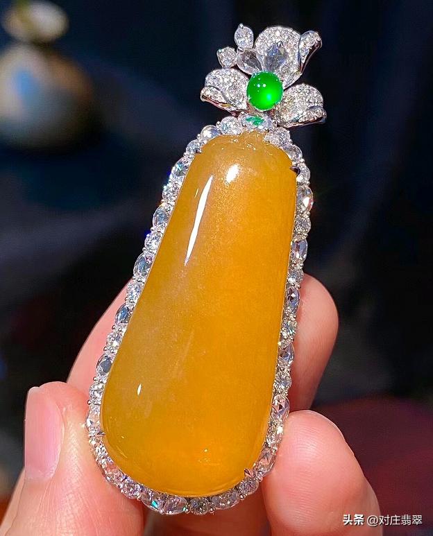 黄色翡翠原石值钱吗,黄色冰种翡翠值不值钱