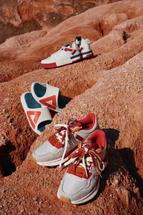 2022国产休闲鞋推荐 (2022潮鞋排行榜前十名)