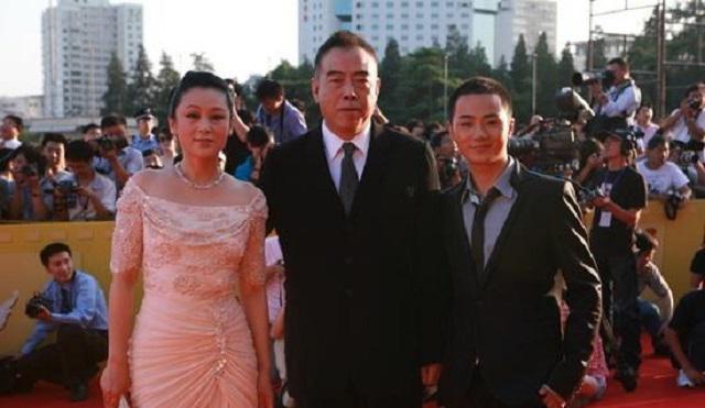 余少群当年有多火,余少群的巅峰时期