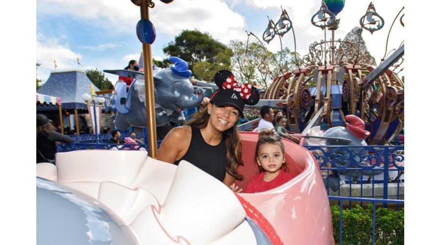 汤普森卡戴珊詹姆斯,tt汤普森与卡戴珊谈詹姆斯